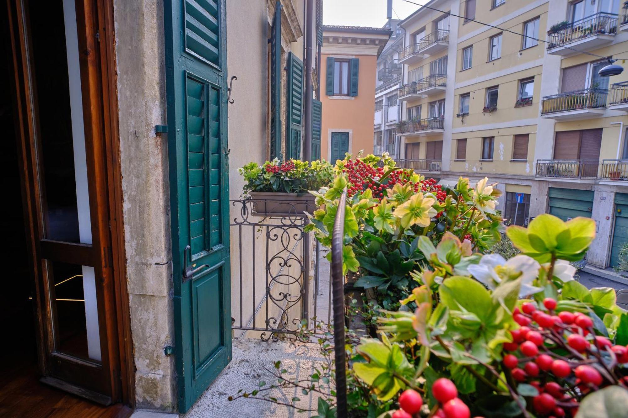 Apartamento Palazzo Ristori Verona Exterior foto